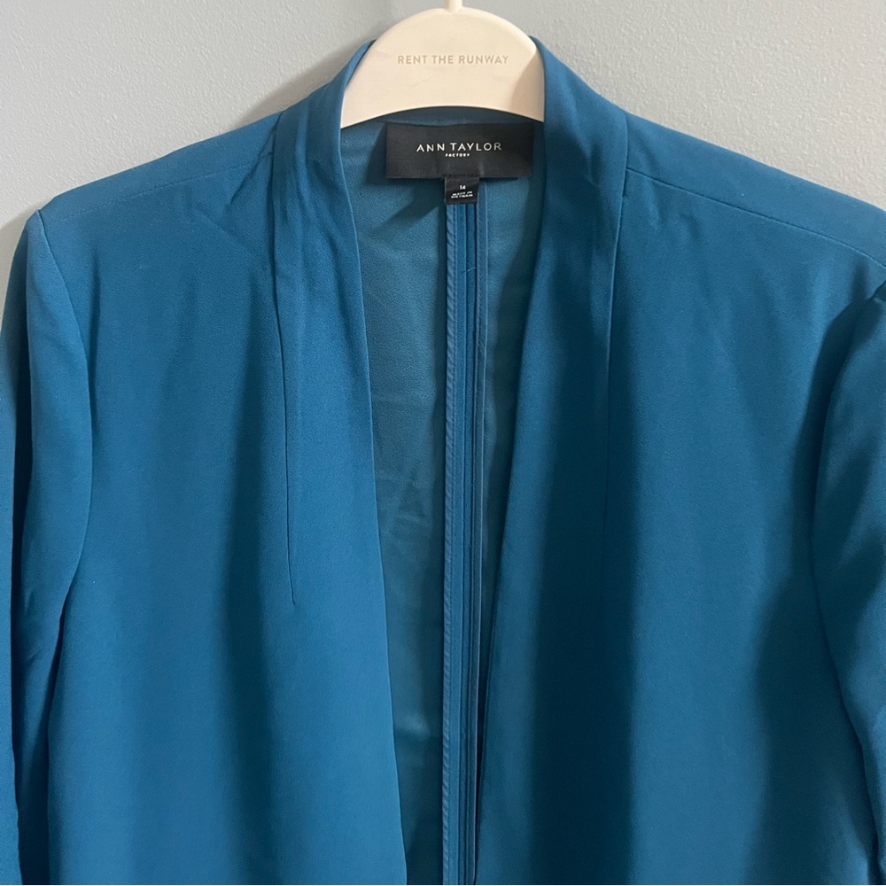 Ann Taylor Blue Blazer 💙